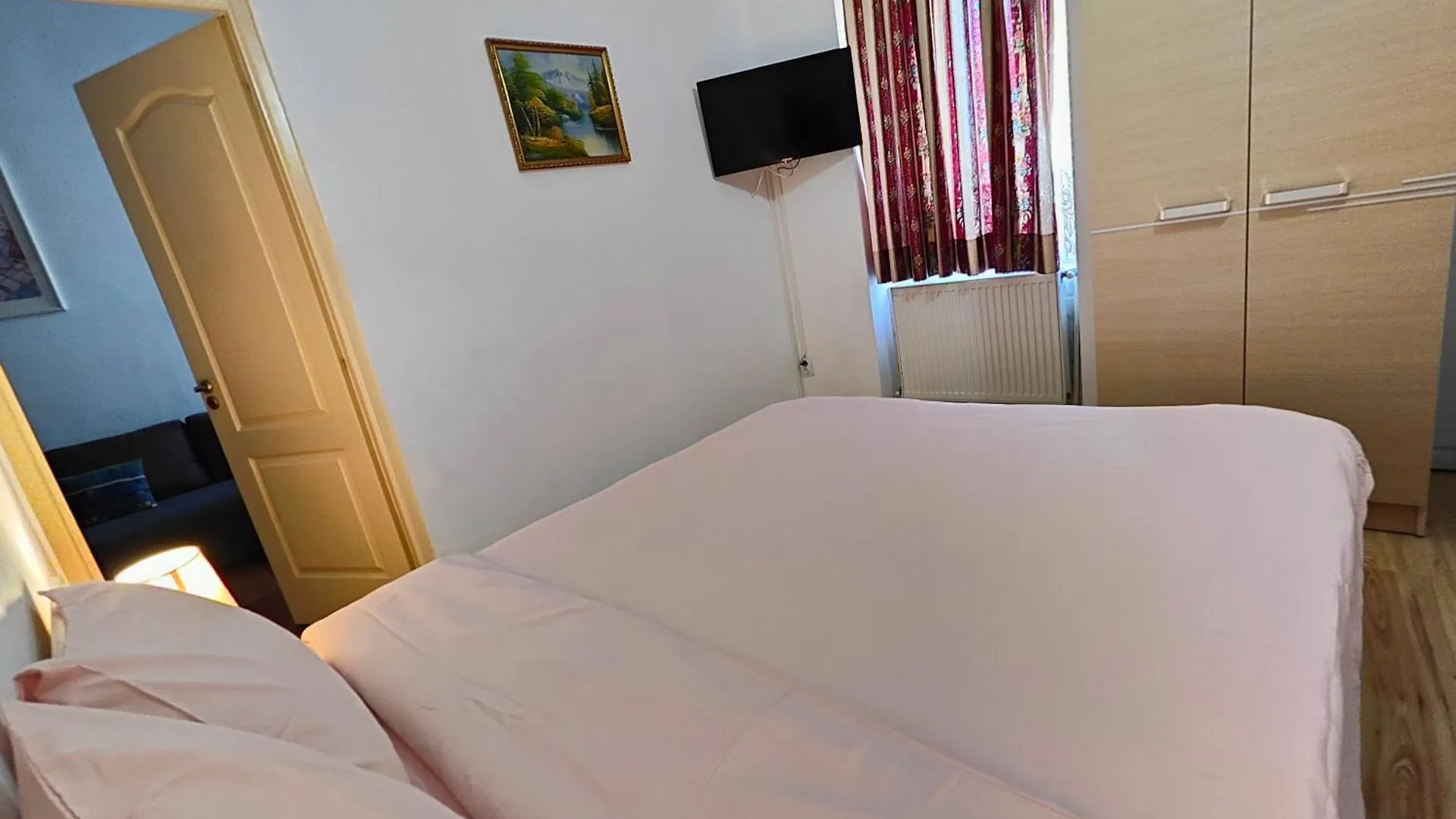 Atlas Accommodation Bucharest Apartment